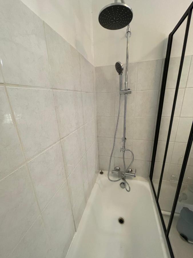 Frejus Plage - 50M2 Au Calme, Tout A Pieds Ngoại thất bức ảnh